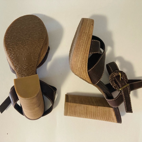 ALDO strappy platform sandals - Picture 3 of 7